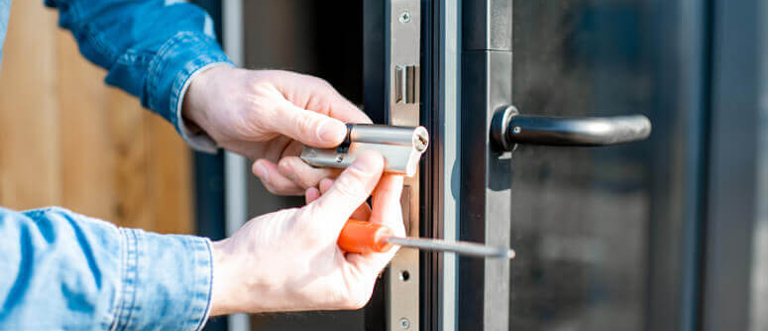 Commercial Locksmith Glendale